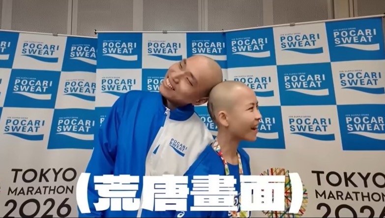 瞞著許伯半年!簡芝剃光頭跑東京馬拉松,完賽後夫妻情深逼哭網友
