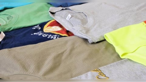 排隊聞到路人體臭! 紡織業者見「1衣服材質」嘆:行走的氣味大雜燴