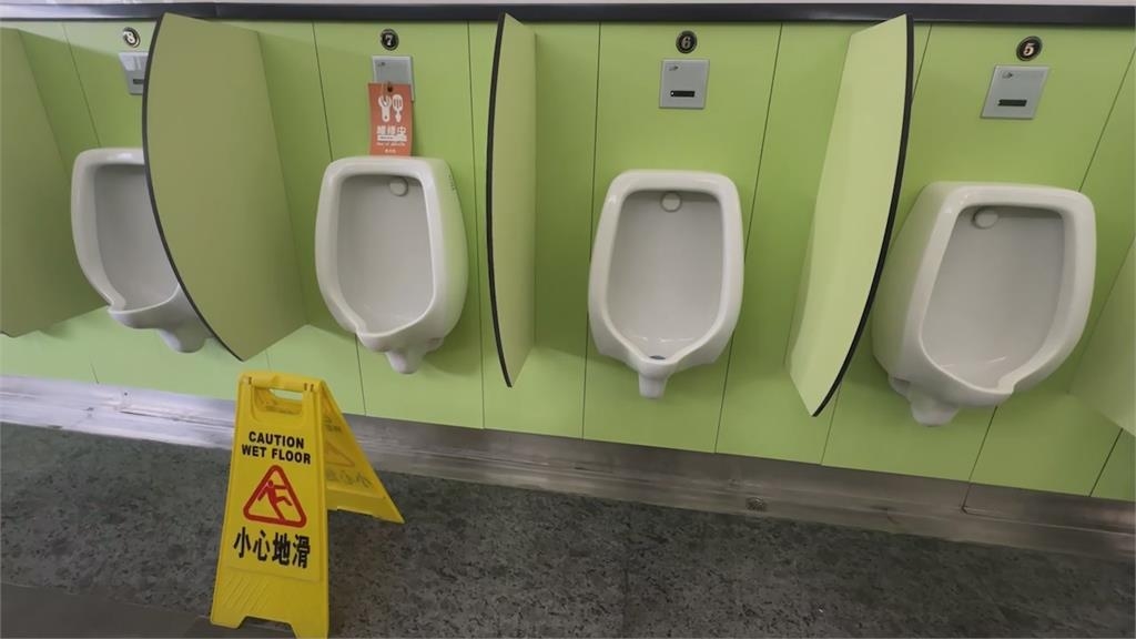 兒子下面痛尿尿還亂噴！醫一看竟是「1症狀」連老爸都有　命根子遺傳密碼曝光