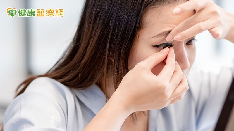 乾眼不是突然發作　這些生活習慣正悄悄傷眼
