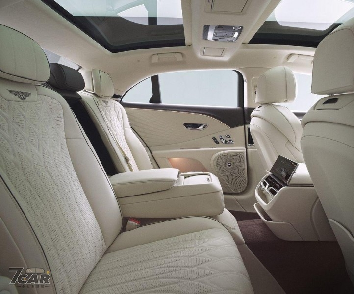 手工奢華與超跑血統再進化　全新第四代 Bentley Flying Spur S 正式登場