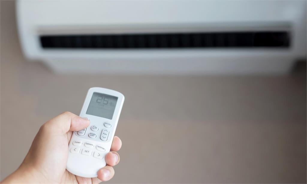 越省越窮？「這1觀念」是吃電元凶！一招破解夏日帳單暴漲魔咒