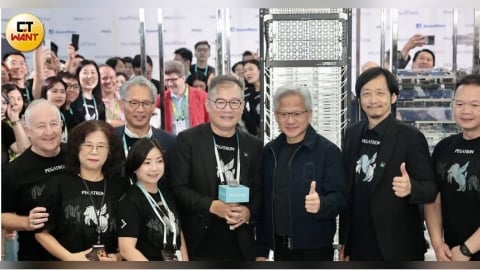 魏哲家保證「未來都很好」！台積電股票250萬元大關　0052 ETF持股逾六成最高