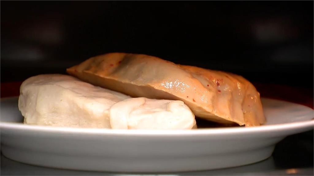 雞胸肉「一煮柴到爆」太難咬！專家揭秘訣「加這1超俗小物」：餐廳常用