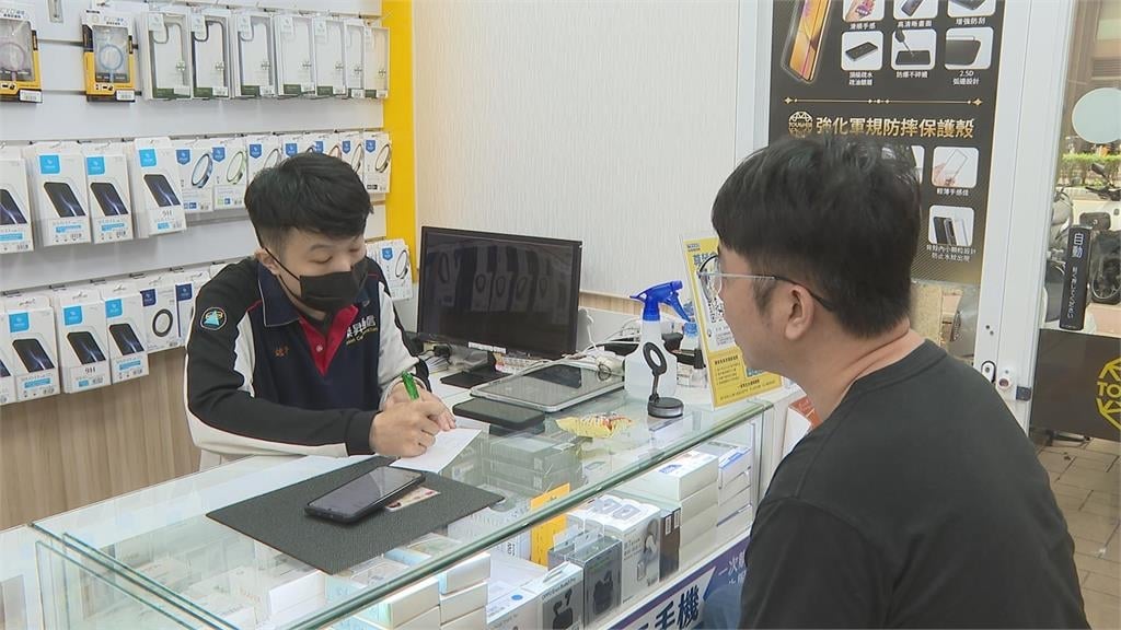 獨家／韓國記憶體股價重挫！手機價格為何不降反漲？傑昇通信張庭維解析「三大關鍵」