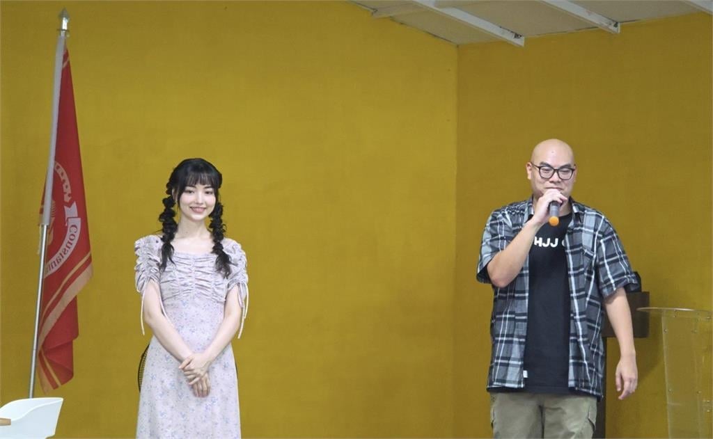綜合/棋業棋士改當校長?「圍棋女神」黑嘉嘉助百位萌娃挑戰AI圍棋檢定