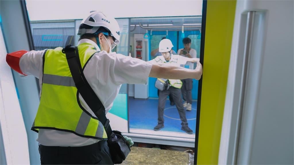 快新聞／三鶯線通車倒數！履勘順利過關　新北捷運拚今年中正式上路