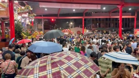 暴雨!台南272桌平安宴「沒架雨篷」 民眾笑稱:老天爺無限加湯