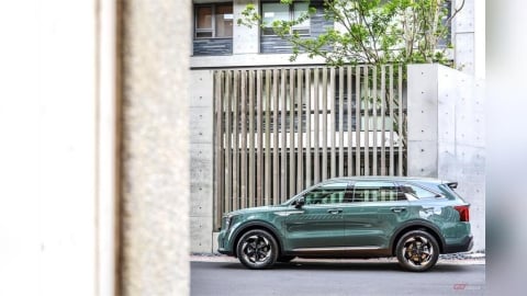 Kia Sorento 新年式陣容到港 增列 Trendy 2WD 七座式樣 售價 169.9 萬起