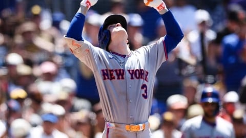 MLB(影)/單場5支5還開轟!大都會23歲「吉他新秀」寫隊史紀錄比肩北極熊