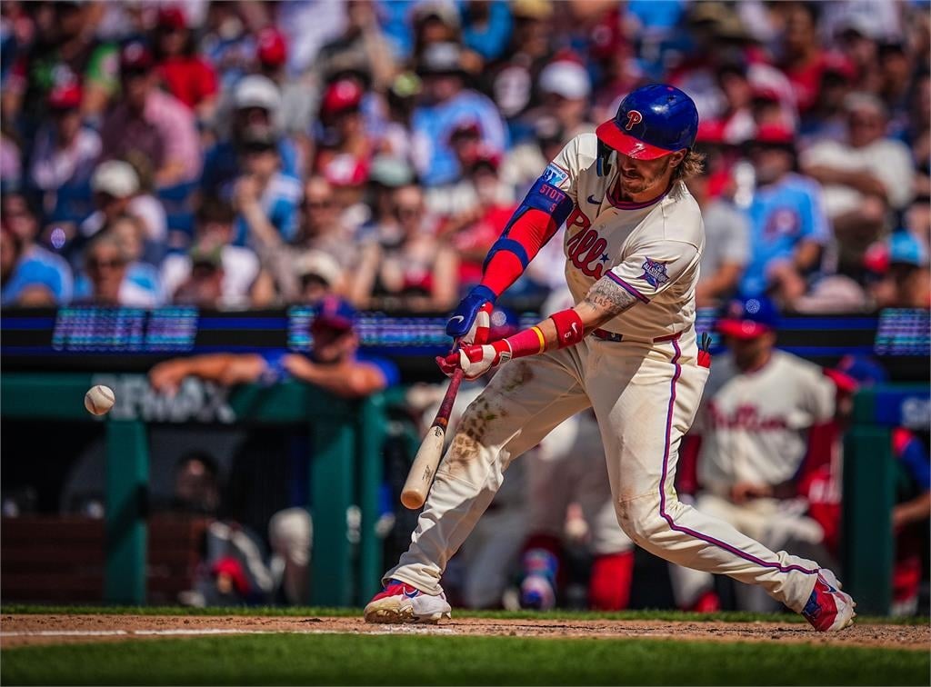 MLB(影)/這次換打者坦!從1分苦戰到9分煙火秀費城人重砲群宣告復活