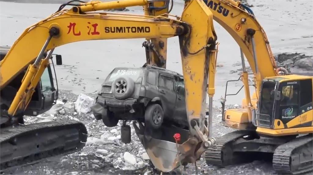 人找到了！馬太鞍溪洪流沖走工地主任失聯　警消「這地方」發現直呼：太強了