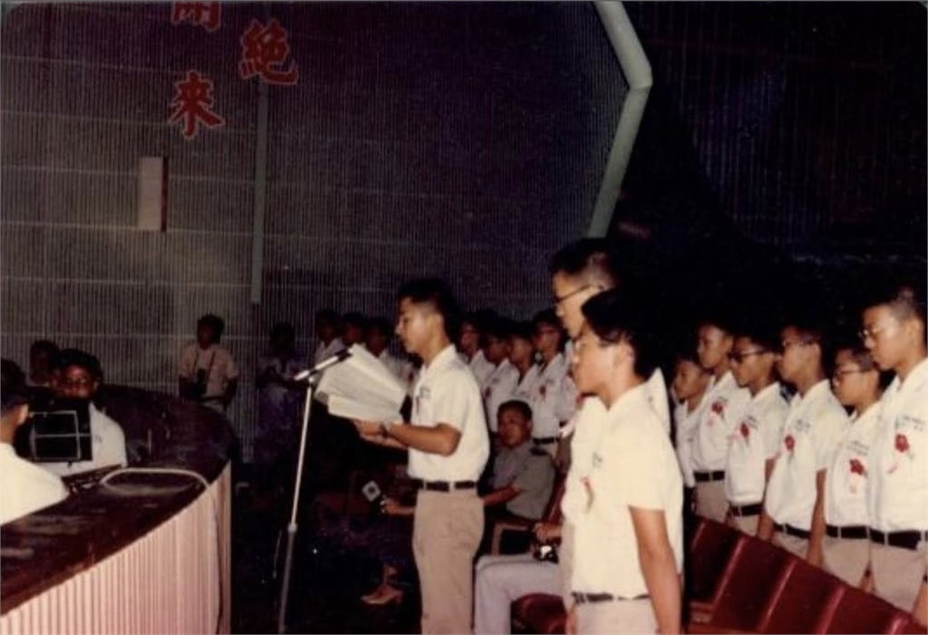 音樂才子黃舒駿帥兒國中畢業!他曬46年前舊照喊:為你感到驕傲