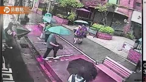 士林女高中生搭公車 竟然遭陌生男持傘攻擊