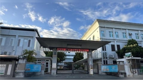 慰勞受刑人4根菸、市價25元　獄警觸貪汙罪！ 法官直言「情輕法重」