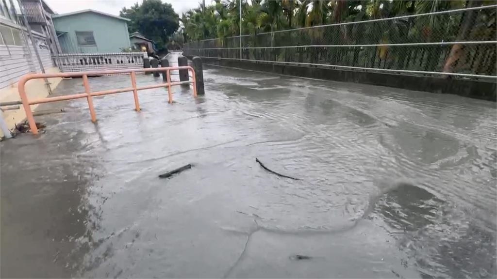 大雨炸屏東!高樹廣興村「泥流淹路」 鹽埔新圍大排暴漲