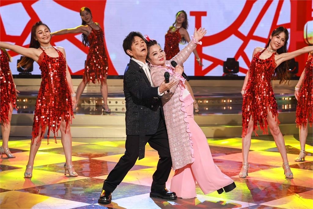 黃西田青春不老「永遠的小朋友」祕訣大公開!白冰冰充當化妝師幫小朋友化妝全場笑翻