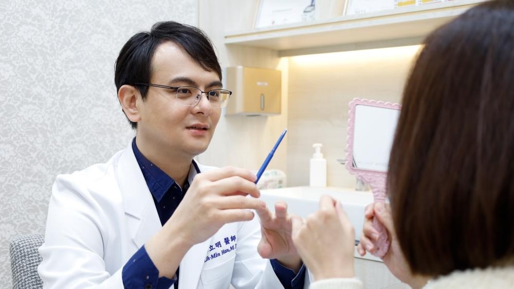 女星外貌狀態引發討論:醫師解析影響視覺年齡的生活與保養因素