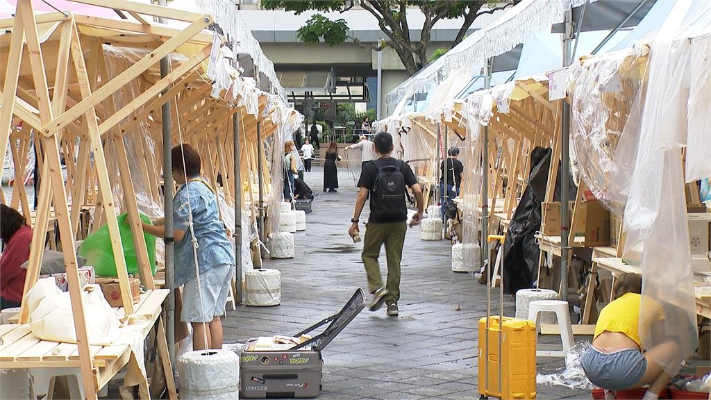 圓山花博文創攤商溼答答 主辦方挨批危機處理太差