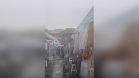 Pinkoi市集雨備惹怨!攤主淋雨擺攤、商品全泡水 今明活動緊急取消