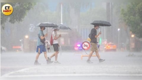 鋒面持續發威!全台連3天防大雨 專家曝恐有新颱風生成