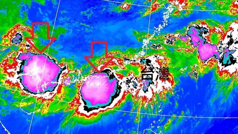 好不容易快出梅!鄭明典卻曬「紫爆雲團」示警:還好沒發展起來
