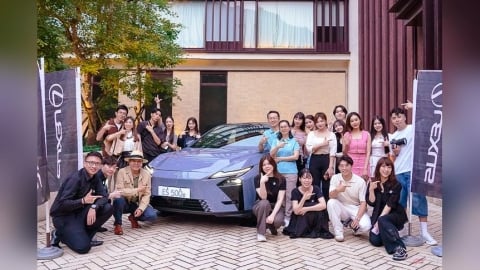 LEXUS 打造 ES 500e 試駕體驗系列活動