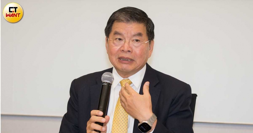 保險業已於2026年1月1日完成國際會計準則接軌,圖為國泰金控總經理李長庚。(圖/CTWANT資料照)