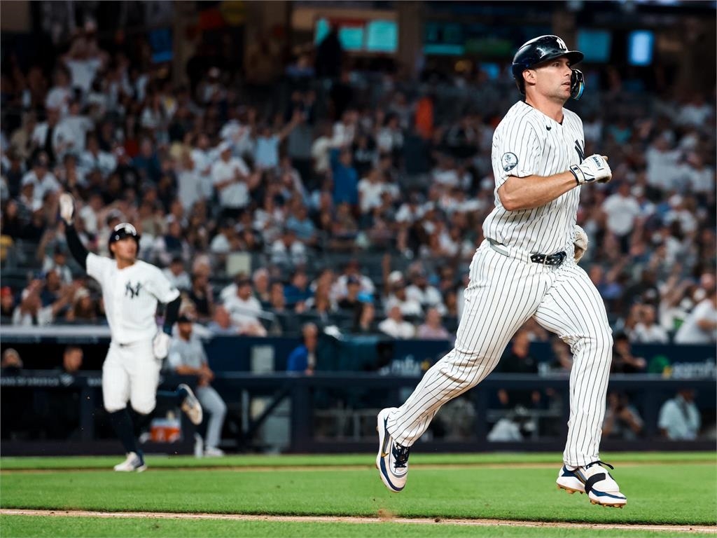 MLB(影)/NBA冠軍MVP大頭森到場加持!洋基單場三轟狂炸白襪近9戰豪奪8勝