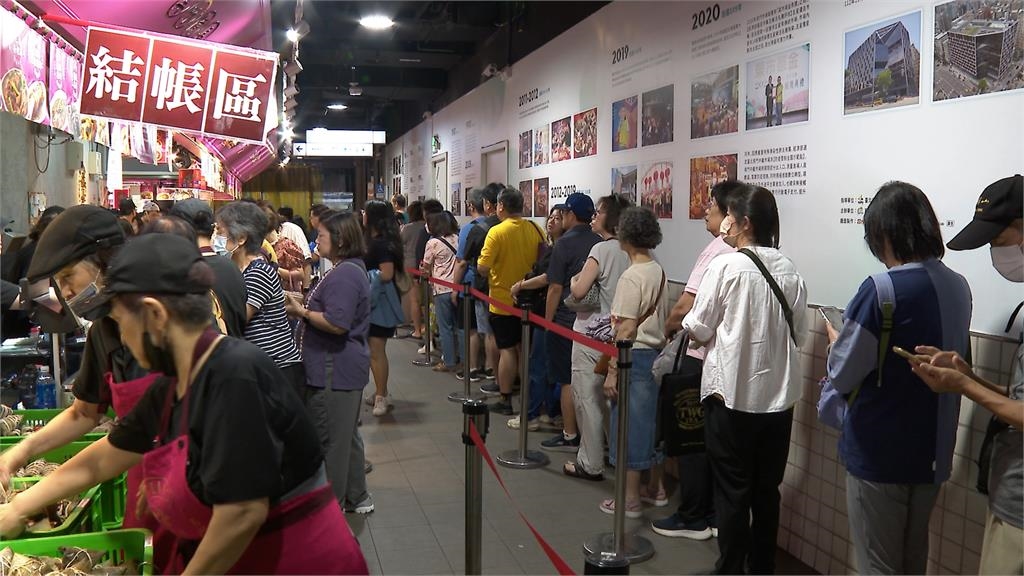 慶端午! 台北南門市場湧採買潮 鳳山民眾搶買「銅板價粽子」