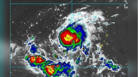 下週有機會颱風假?輕颱「米克拉」各國預測路徑曝 「這天」最靠近台灣