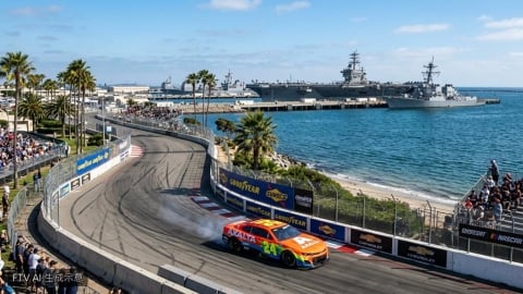 NASCAR首度進軍聖地牙哥 街道賽魔王奪下桿位