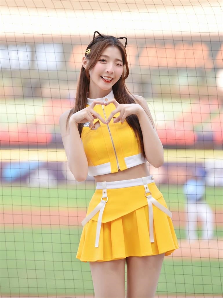 汶汶