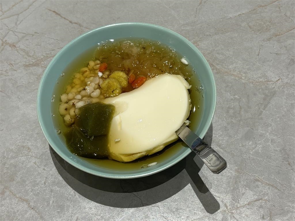 台中特產麻薏變粉粿　苦味消失、大人小孩都愛