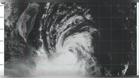 鄭明典曝米克拉颱風對流爆發！　氣象署：明南台灣恐有局部豪大雨