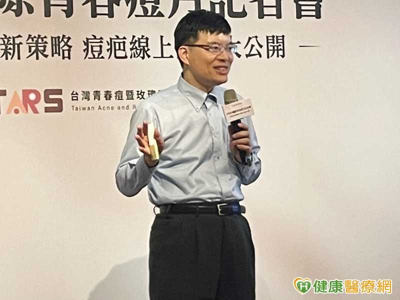 青春痘非「長大就好」　醫：中重度拖逾3年恐增2至5倍痘疤風險