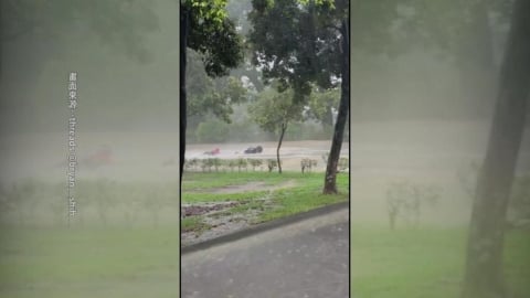 雨彈強襲！正值期末考周　屏科大學生騎車慘摔被沖走