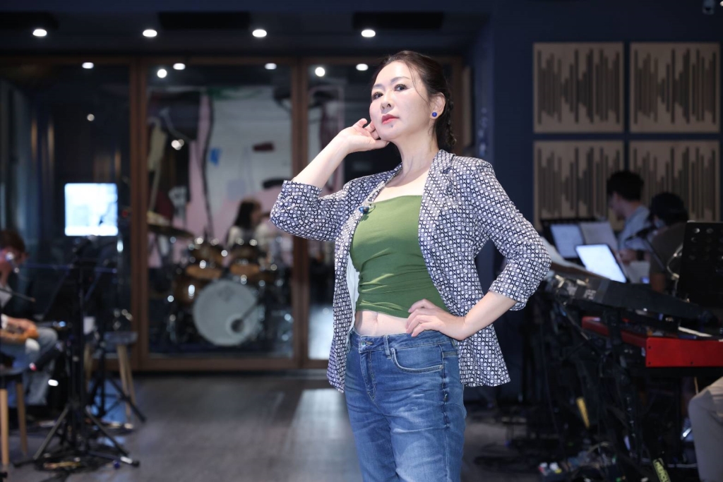 帶著艾成歌聲回台南！「京成兄妹」張芸京實現約定 曝與金曲歌后合作驚喜