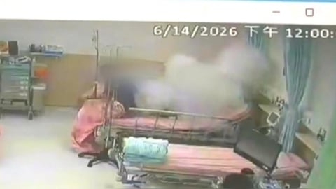 急診失火! 患者男友"邊充電邊滑手機" 行動電源爆炸起火