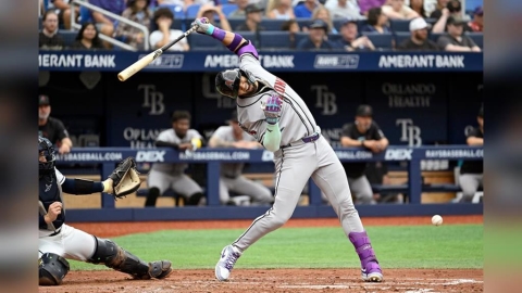 MLB(影)／揮棒落空vs觸身球上壘！光芒總仔和一壘審吵起來：你絕對誤判