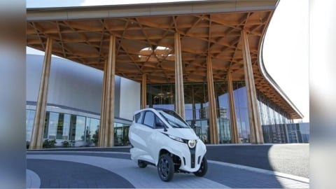 駕艙機車7/1正式上路　免戴安全帽但需持有汽車駕照