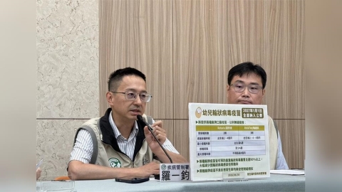 新冠就診暴增43%！男打過3針疫苗重症住院   羅一鈞曝關鍵