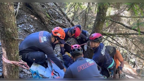 60歲山友登玉山步道失足墜50公尺邊坡 送醫搶救不治