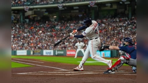 MLB(影)／MVP就是他！阿瓦瑞茲雙響砲+再見轟　29轟穩坐美聯全壘打王