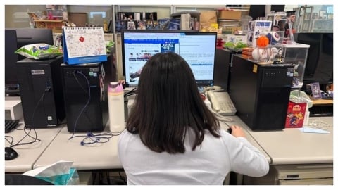 大5歲被00後新人叫「1稱呼」她氣炸：誰會開心！全網拳頭硬了：還沒斷奶？