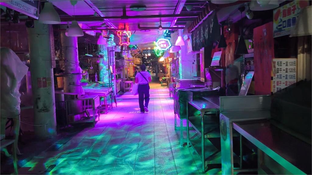 傳統市場成"夜店"! 台東博覽會老市場展現新生命