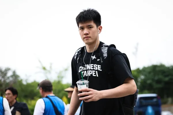 不斷更新／不要忘記怎麼贏韓國！世界盃資格賽半場結束　台灣28：54中國