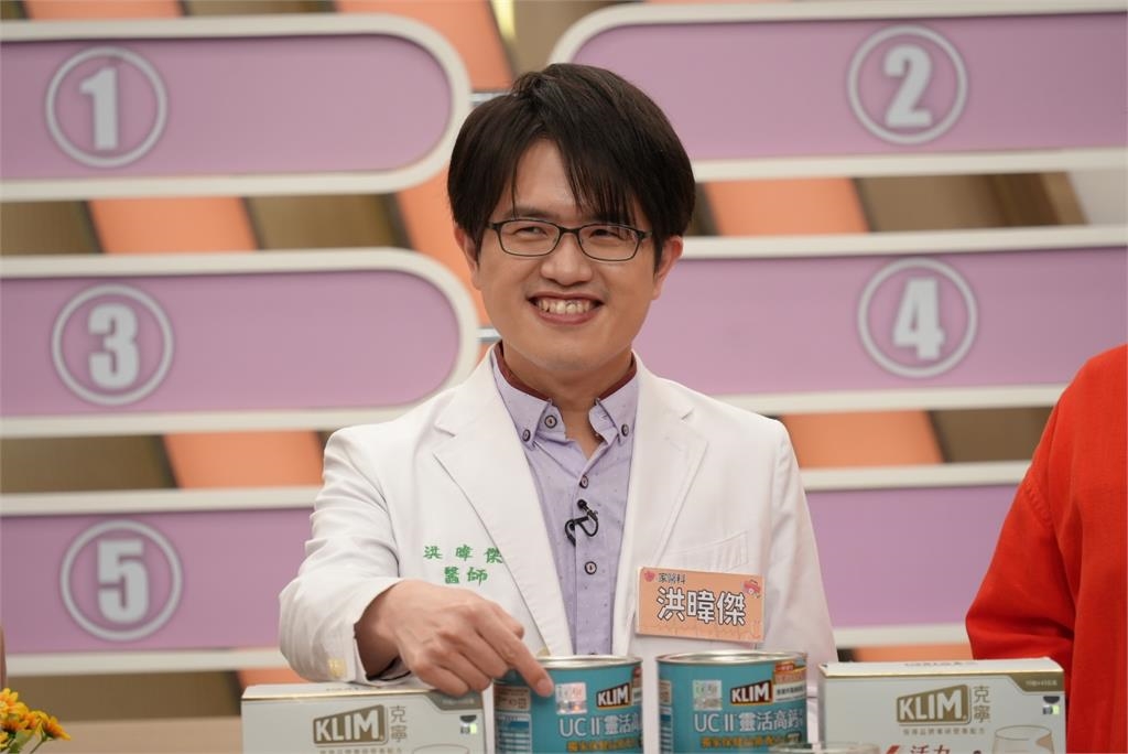 甄莉抱持「沒開封就沒壞」的觀念吃東西被兒子教訓！最後真的送急診