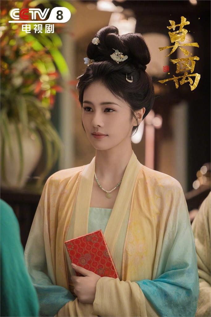 白鹿《莫離》後停拍古裝! 幕後花絮揭陳年舊疾敬業帶傷上陣