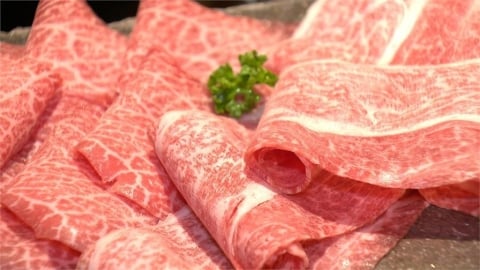 大腿也有A5和牛油花?醫揭「雪花肌」危害這族群 4習慣再不改慘了!